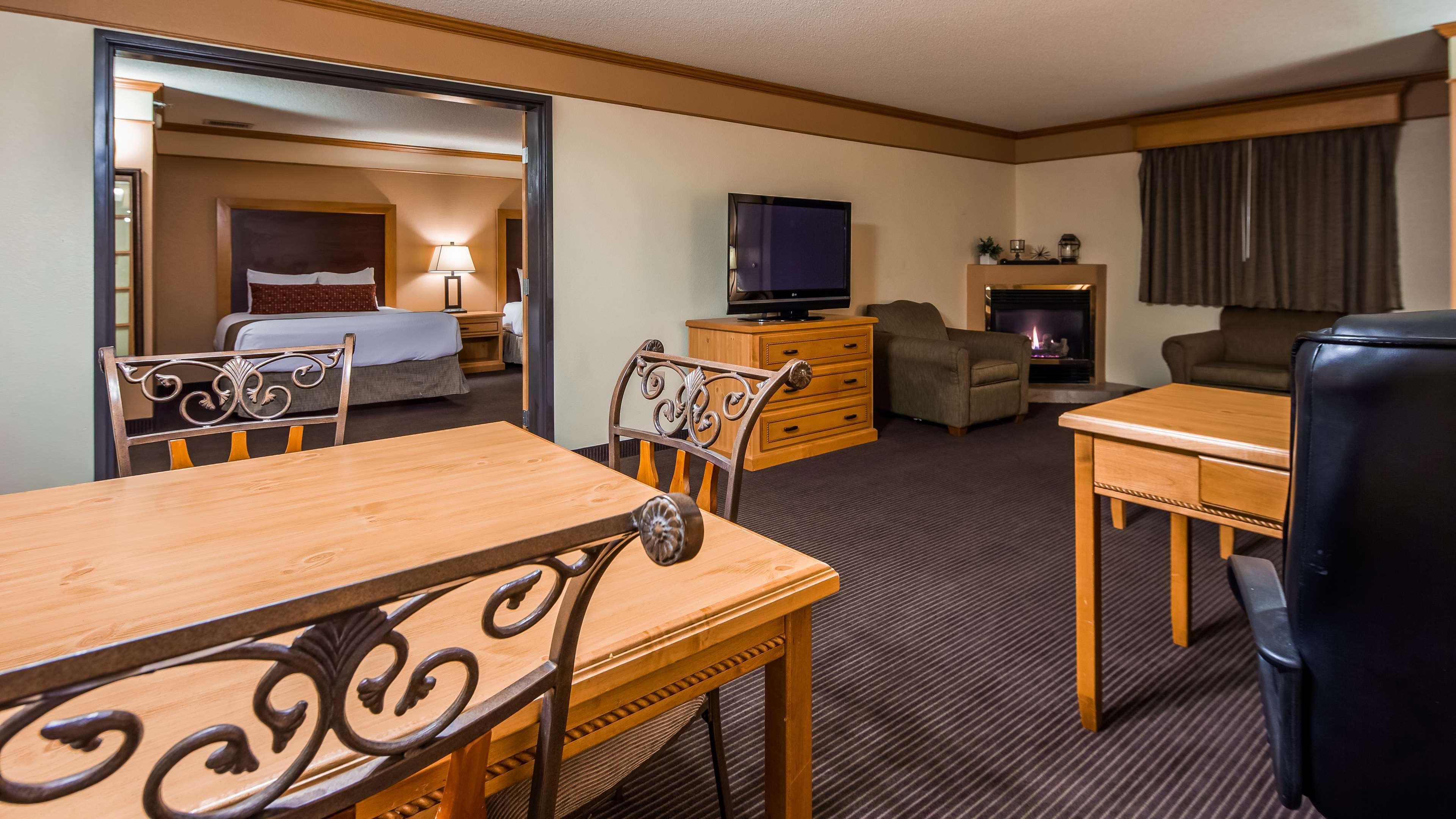 Best Western Plus Sidney Lodge Eksteriør bilde