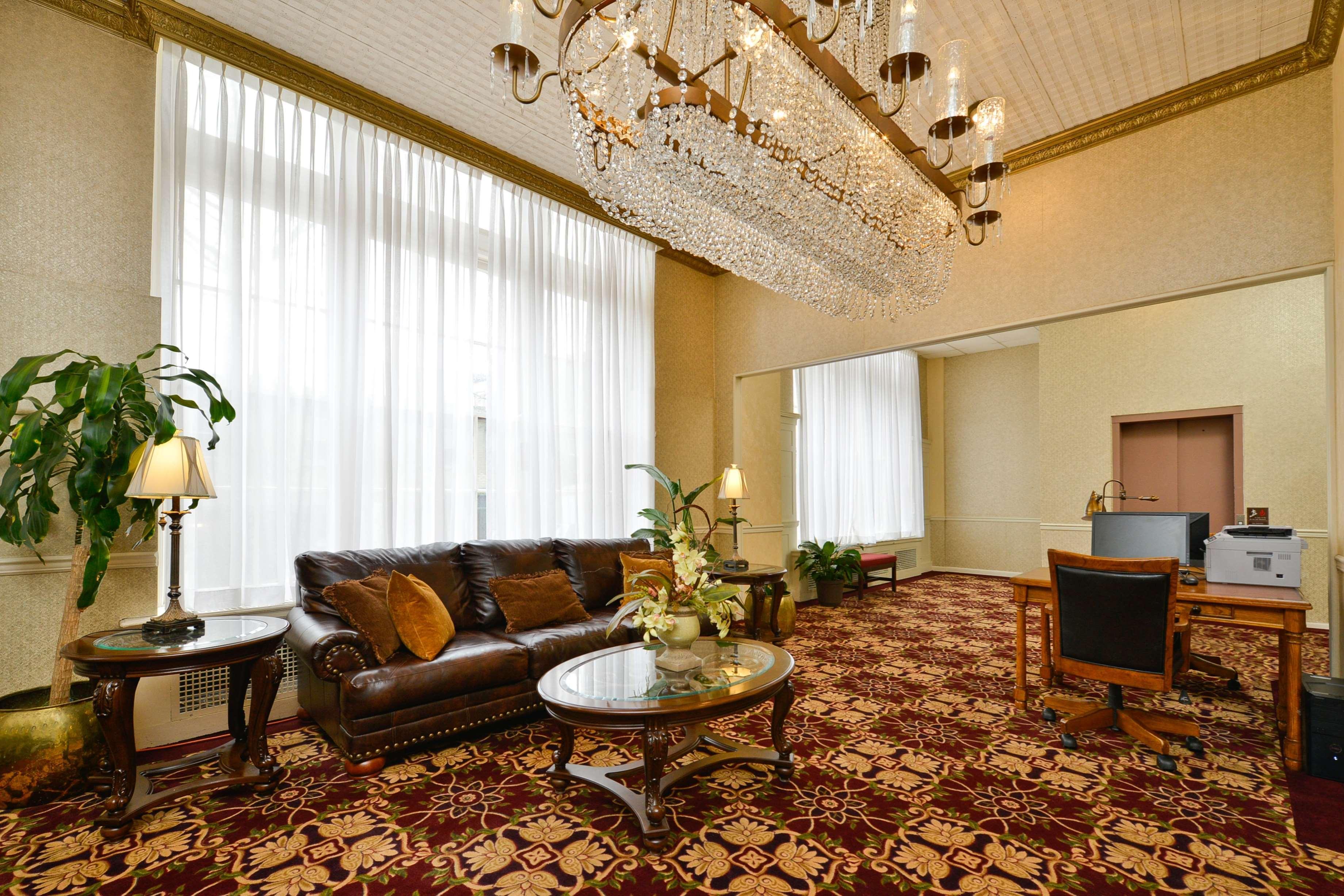 Best Western Plus Sidney Lodge Eksteriør bilde