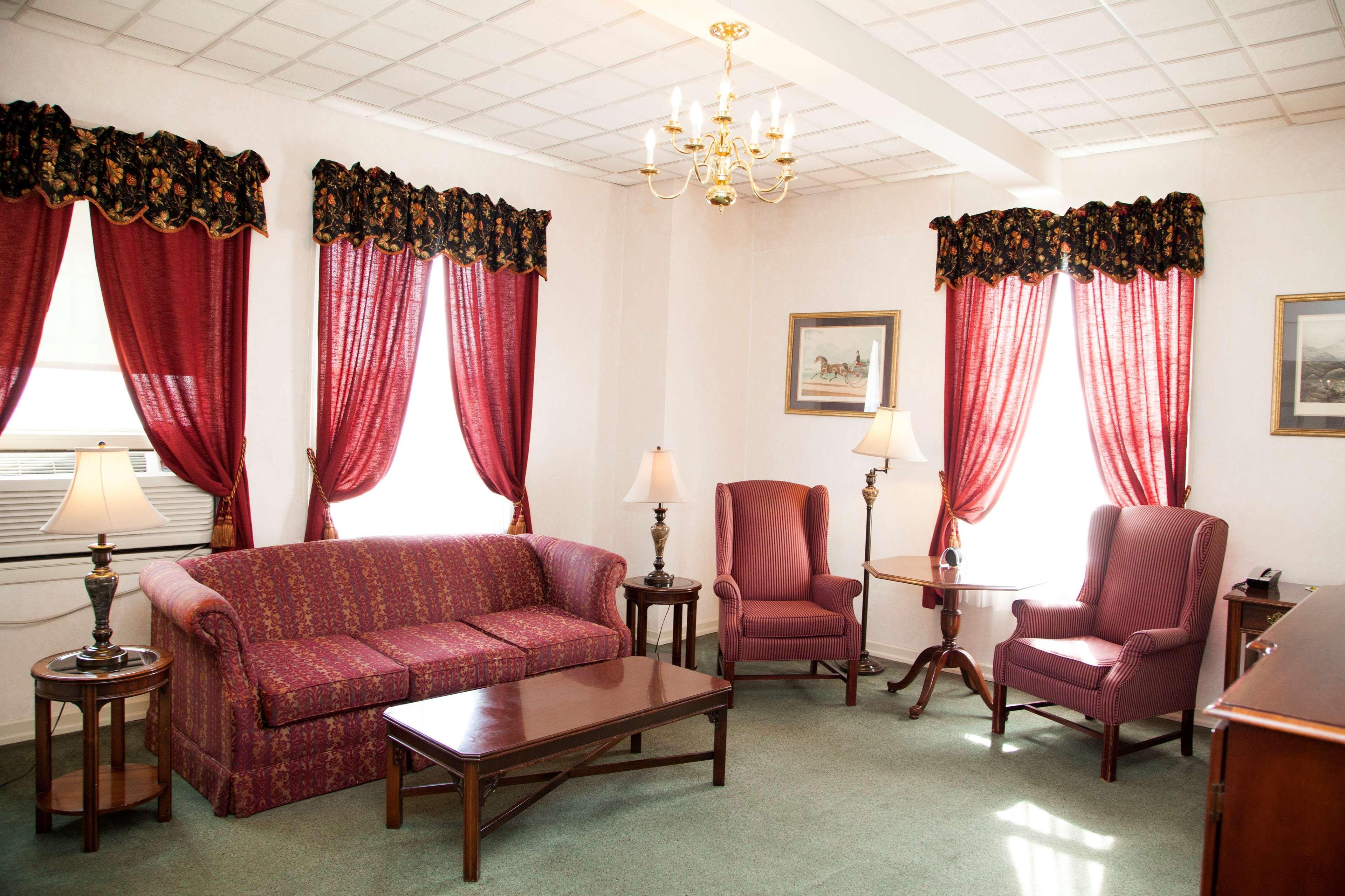Best Western Plus Sidney Lodge Eksteriør bilde